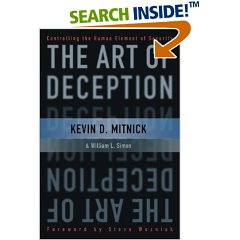 Copertina libro L'arte dell'inganno